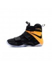 Мужские кроссовки Nike Lebron Soldier 10 (черно-желтый)