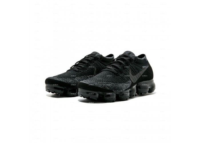 Мужские кроссовки Nike Air Vapormax Flyknit  (черно-серый)